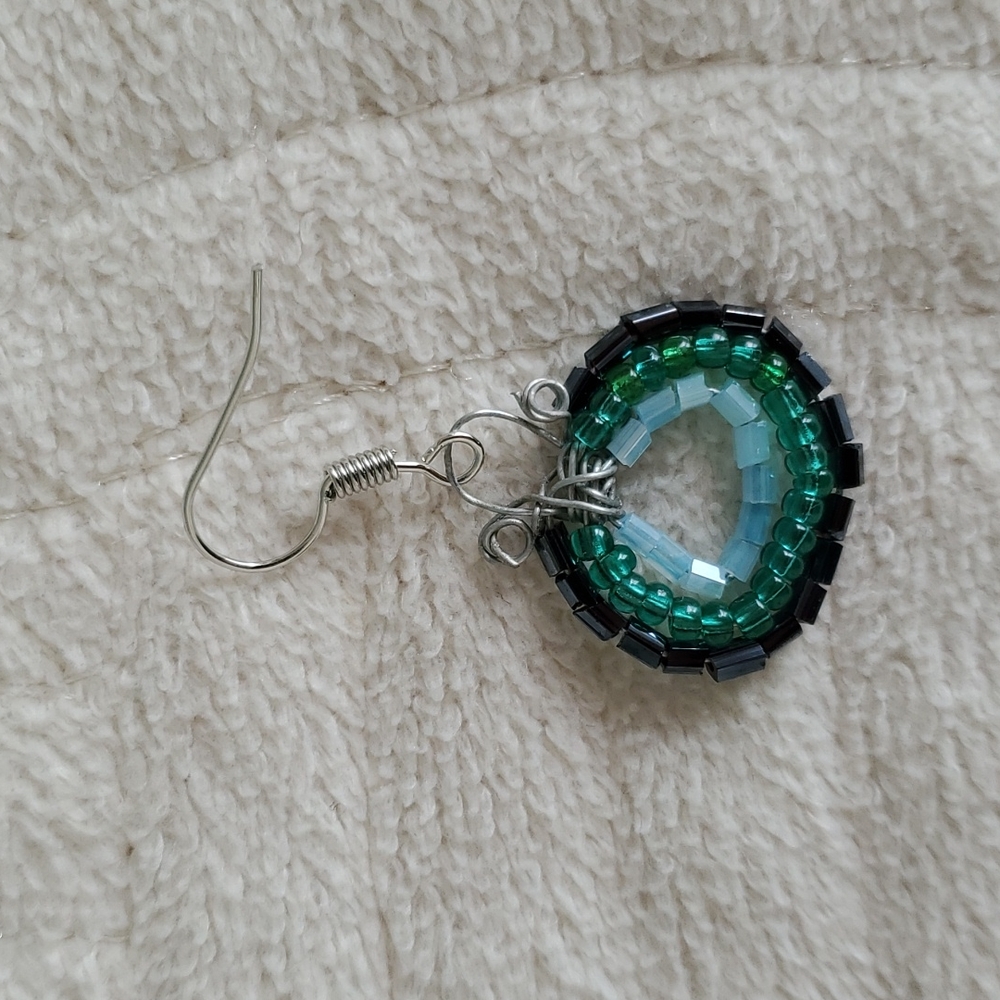 3/10 Colorful Earrings - Picture 7 of 10